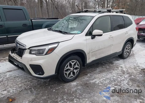 2021 Subaru Forester Premium из США, поврежденный, VIN JF2SKAFCXMH564760
